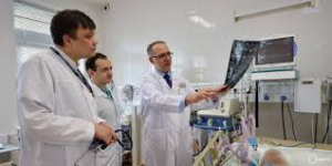 Минздрав отложил на 1 год сроки перехода к процедуре аккредитации 