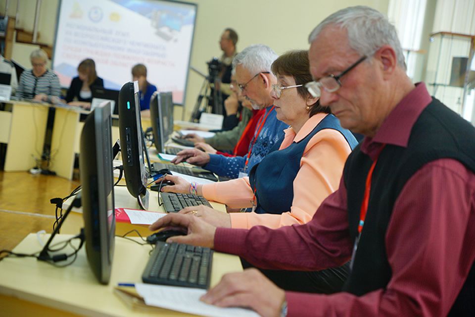 Минтруд подготовил программы обучения для лиц предпенсионного возраста Минтруд подготовил программы обучения для лиц предпенсионного возраста